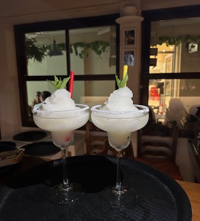 Vagelis Bar 6